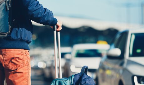 Taxi pour le transfert de personne vers la gare de Bressuire. Taxi Frédéric FAUCHER